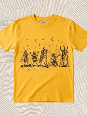 Gildan vintage insect music ladybug graphic T-shirt